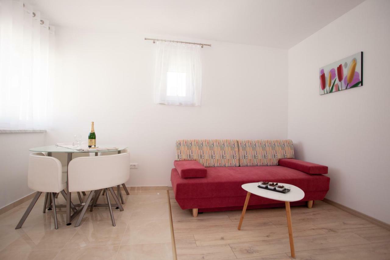 Apartments Mia 4&5 Baška Voda Exterior foto